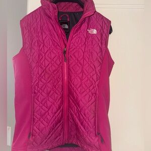 Women’s Pink North Face vest